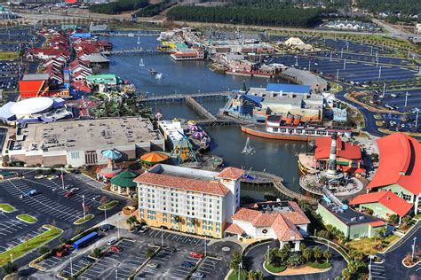 Celebrity circle broadway at the beach - Myrtle Beach, SC, an ideal spot for kids parties & family activities, where you need no reservation to play golf. Spend luxury time enjoying our homemade ice cream! ... 1187 Celebrity Circle, Myrtle Beach SC 29577. 843-932-9520. Sun - Wed, 9 a.m. - 11 p.m. Thurs - Sat, 9 a.m. - midnight. Restaurant opens at 11 a.m. daily. No reservations.